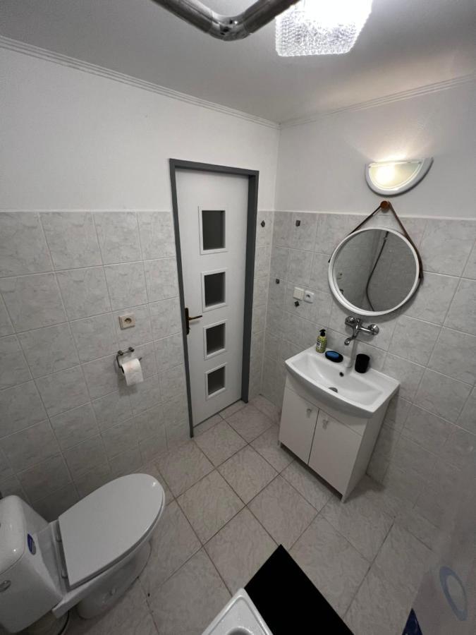 Mlynsky Ostrov Apartment 2 Zdice 外观 照片